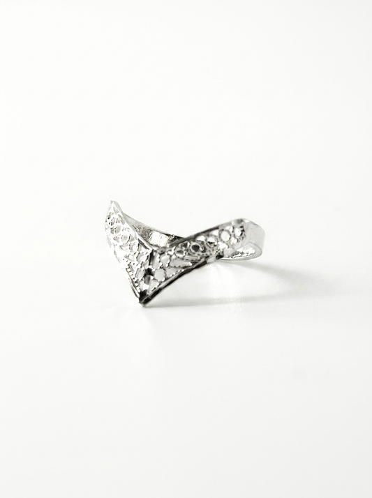 The Chevron Filigree Ring