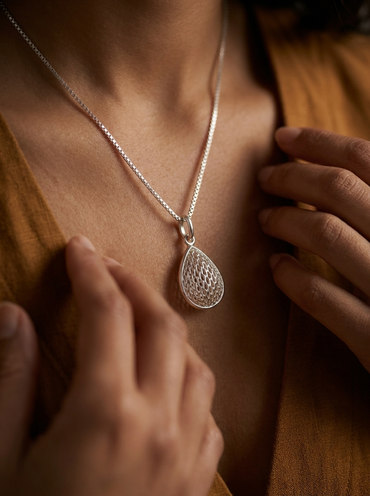 Basket-Weave Teardrop Vault Pendant