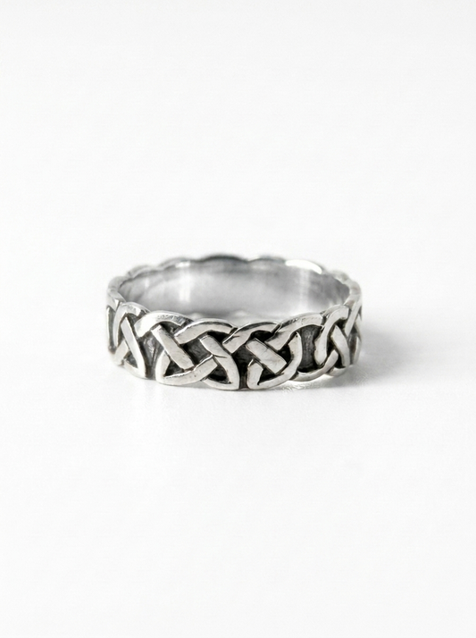 Interlace Oxidized Band Ring