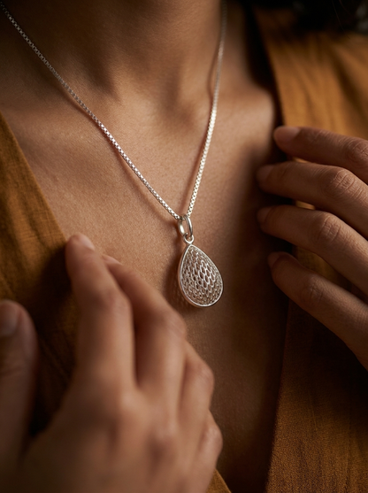 Basket-Weave Teardrop Vault Pendant